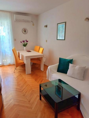 Seaside Apartment